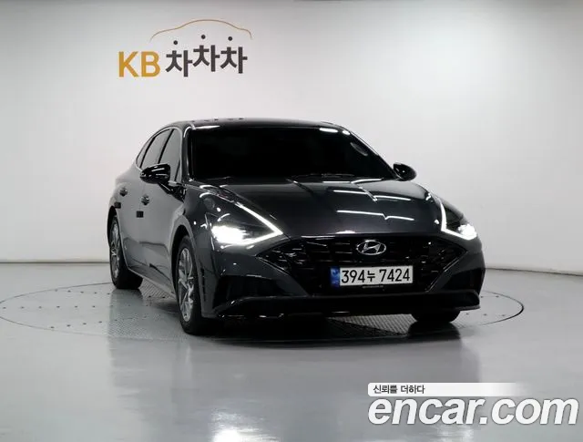 Hyundai Sonata 2022 — photo 1