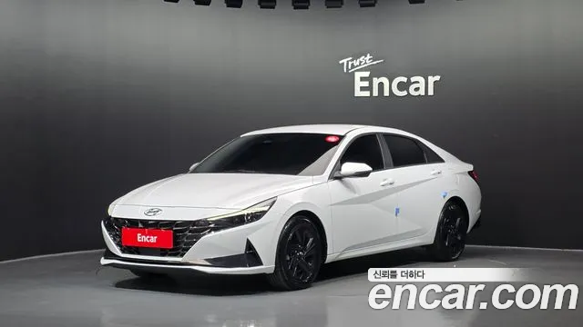 Hyundai AVANTE 2023 — photo 1