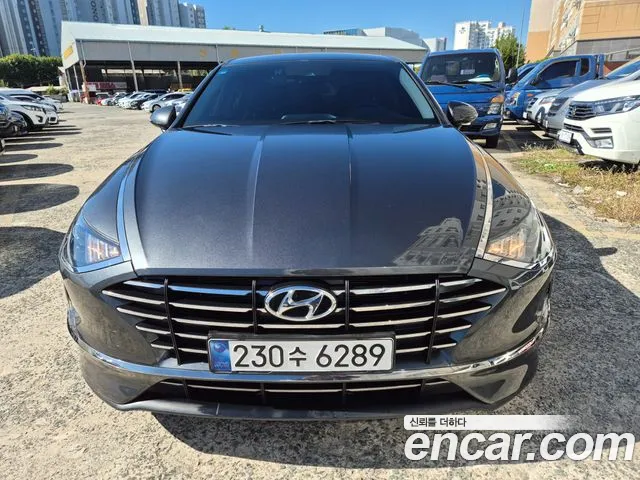 Hyundai Sonata 2022 — photo 1