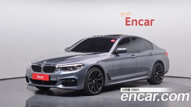BMW 5-Series 2017 — photo 1