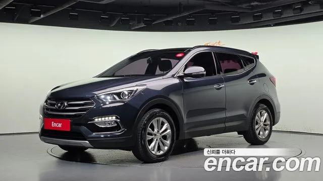 Hyundai Santafe 2017 — photo 1