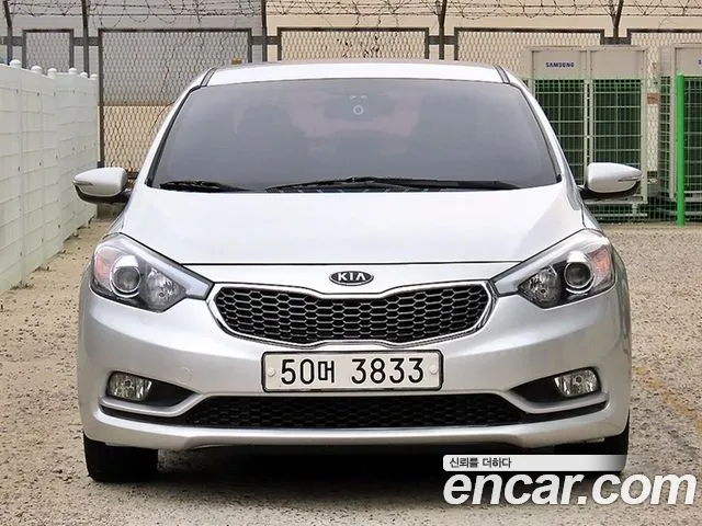 Kia K3 2014 — photo 1
