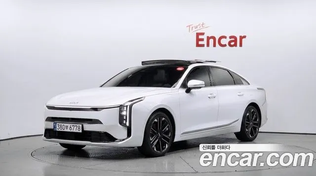 Kia K8 2025 — photo 1