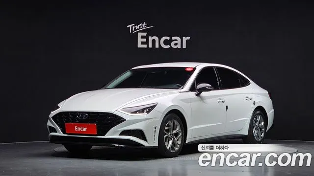 Hyundai Sonata 2022 — photo 1