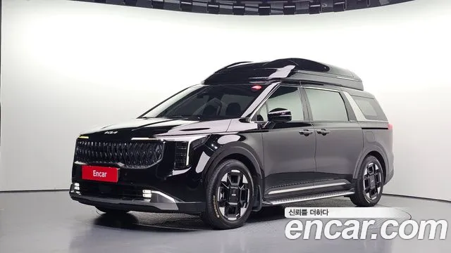 Kia Canival 2024 — photo 1