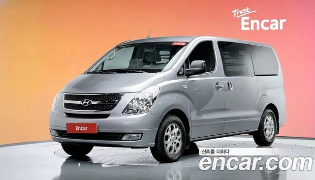 Hyundai Starex 2014 — photo 1