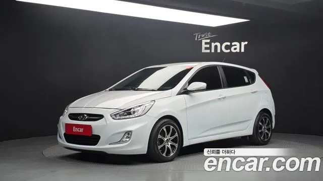 Hyundai Accent 2017 — photo 1