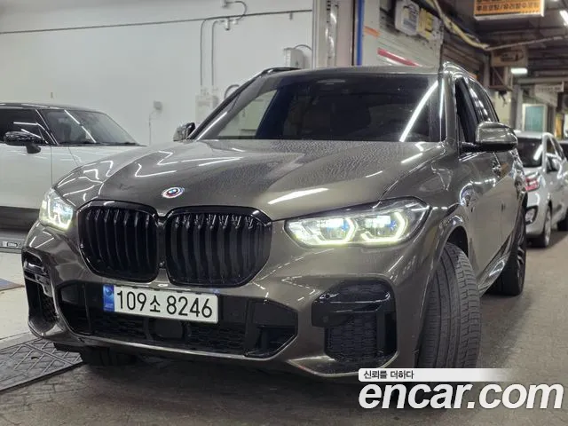 BMW X5 2023 — photo 1