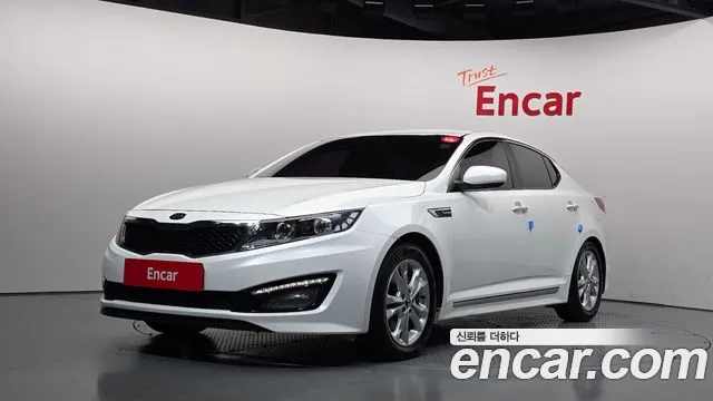 Kia K5 2012 — photo 1