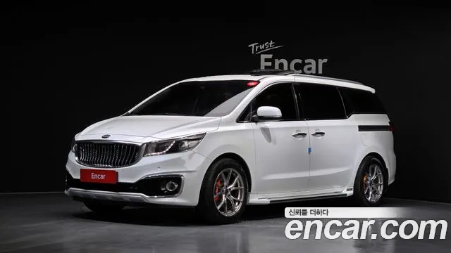 Kia Canival 2016 — photo 1