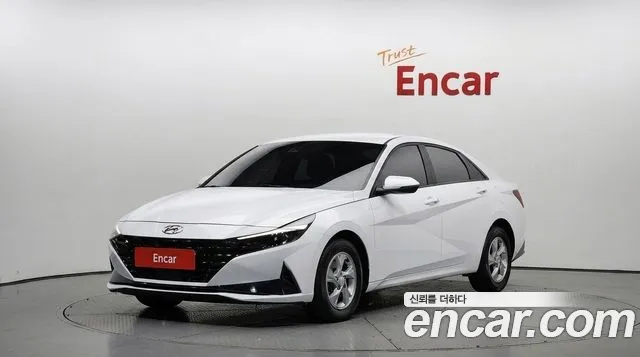 Hyundai AVANTE 2023 — photo 1