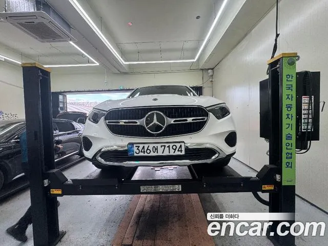 Mercedes-Benz GLC-Class 2026 — photo 1