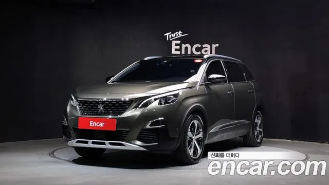Peugeot 5008 2020 — photo 1