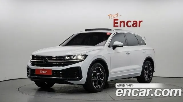 Volkswagen Touareg 2024 — photo 1