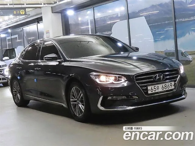 Hyundai Grandeur 2019 — photo 1