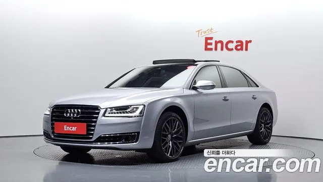 Audi A8 2015 — photo 1