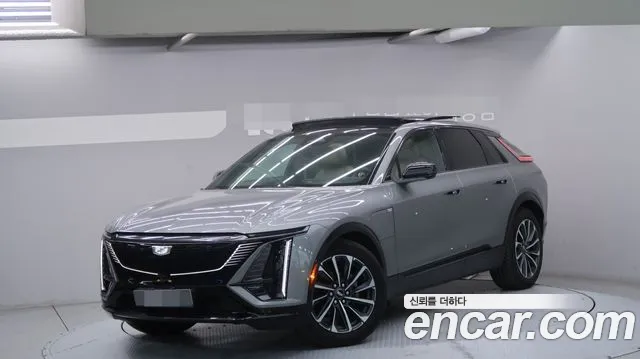 Cadillac Lyriq 2024 — photo 1