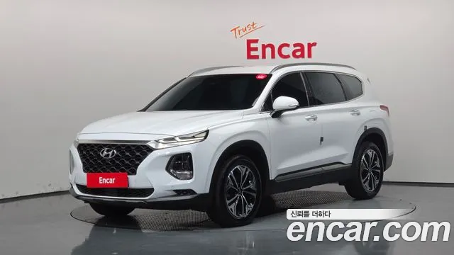 Hyundai Santafe 2019 — photo 1