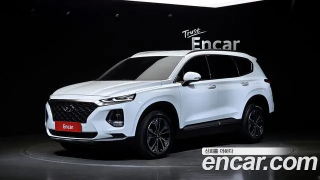 Hyundai Santafe 2019 — photo 1