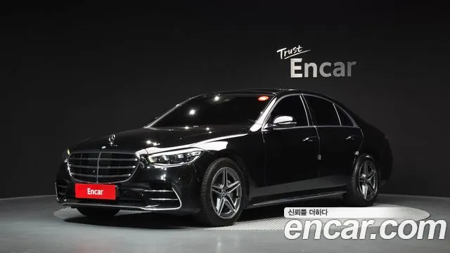 Mercedes-Benz S-Class 2022 — photo 1