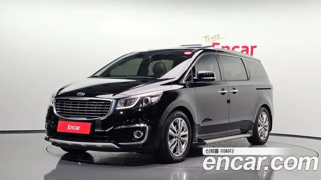 Kia Canival 2015 — photo 1