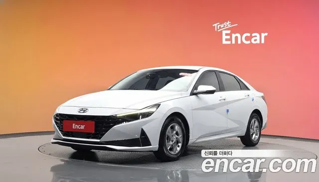 Hyundai AVANTE 2022 — photo 1