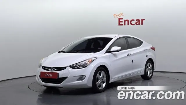 Hyundai AVANTE 2012 — photo 1