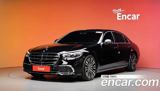 Mercedes-Benz S-Class 2022 — photo 1
