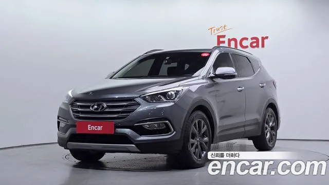 Hyundai Santafe 2016 — photo 1