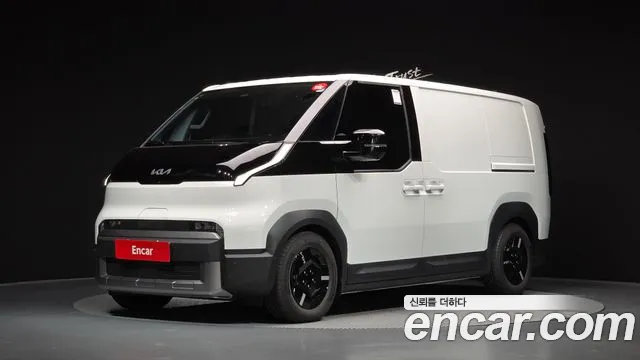 Kia PV5 2026 — photo 1