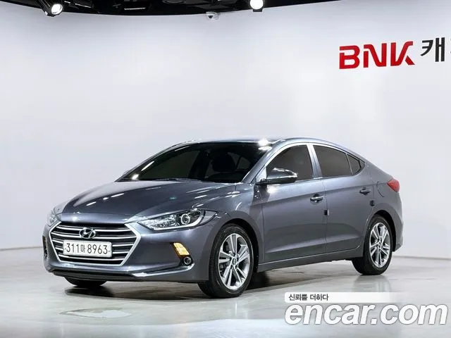 Hyundai AVANTE 2018 — photo 1