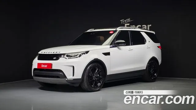 Land Rover Discovery 2019 — photo 1