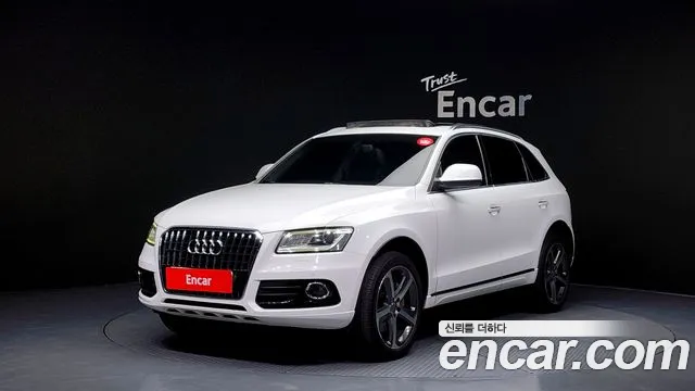 Audi Q5 2015 — photo 1