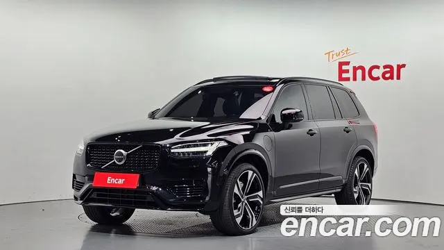 Volvo XC90 2021 — photo 1