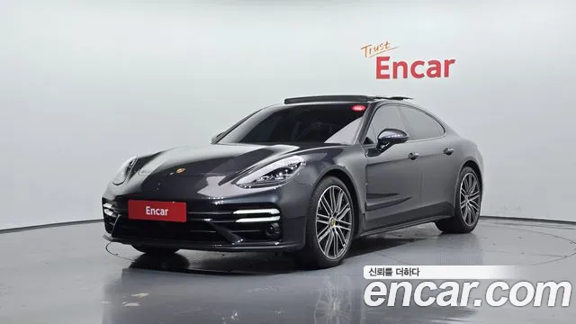 Porsche Panamera 2021 — photo 1