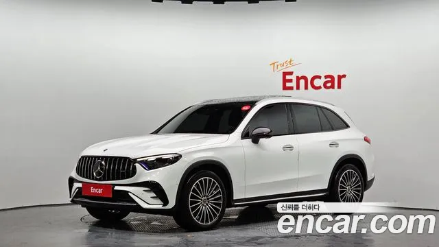 Mercedes-Benz GLC-Class 2025 — photo 1