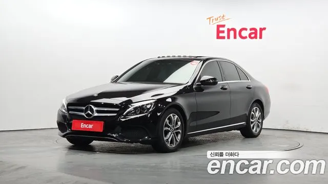 Mercedes-Benz C-Class 2017 — photo 1