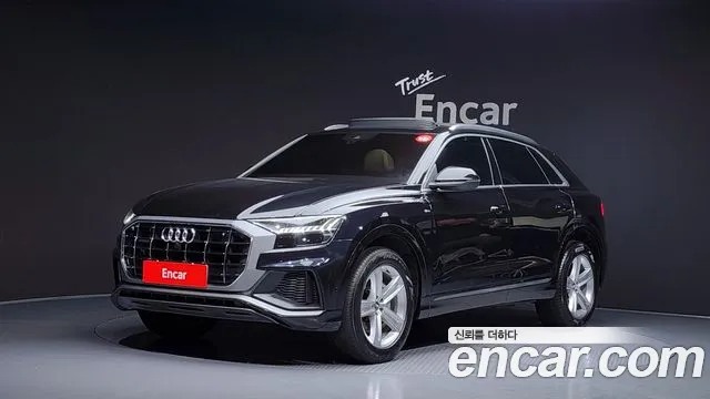 Audi Q8 2021 — photo 1