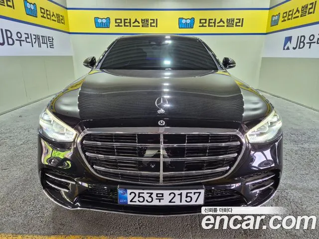 Mercedes-Benz S-Class 2022 — photo 1