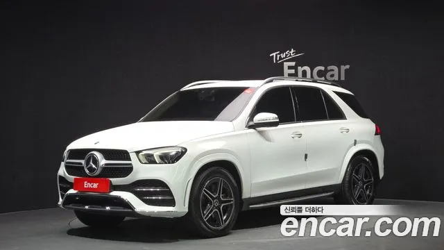 Mercedes-Benz GLE-Class 2019 — photo 1
