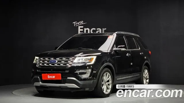 Ford Explorer 2017 — photo 1