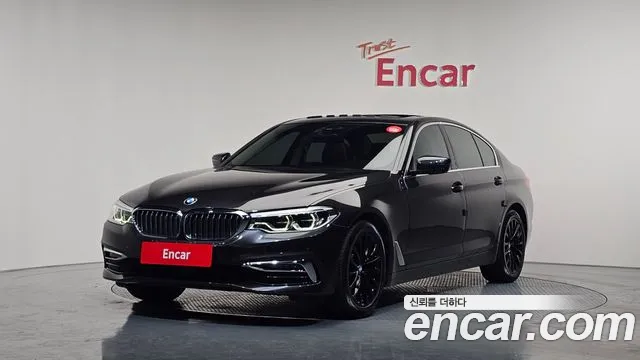 BMW 5-Series 2020 — photo 1