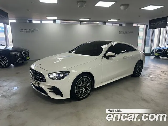 Mercedes-Benz E-Class 2023 — photo 1