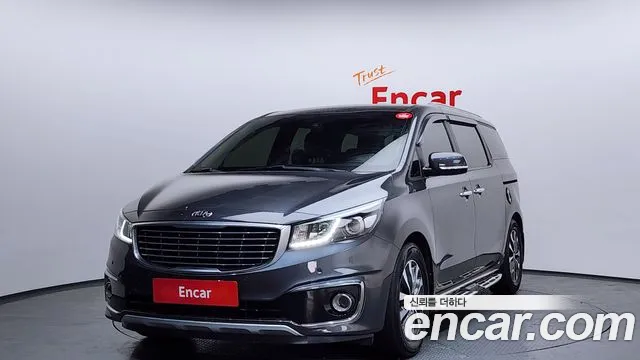 Kia Canival 2017 — photo 1