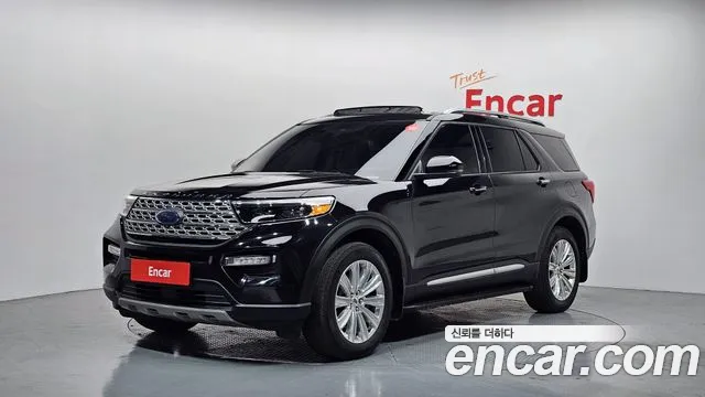 Ford Explorer 2021 — photo 1