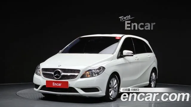 Mercedes-Benz B-Class 2013 — photo 1