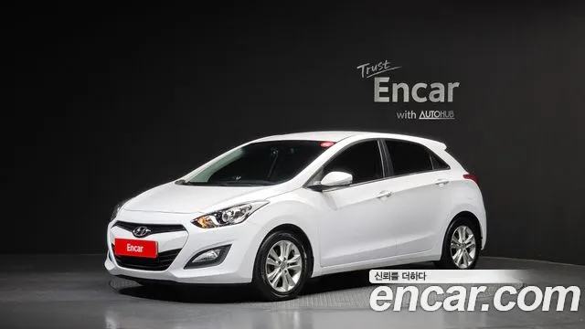 Hyundai i30 2014 — photo 1