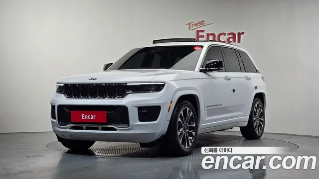 Jeep Cherokee 2023 — photo 1