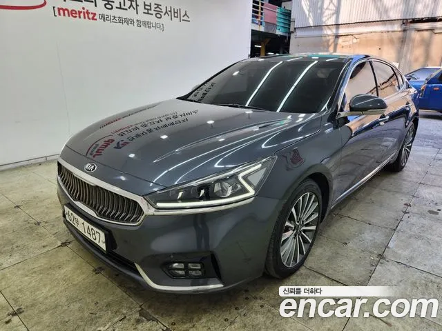 Kia K7 2018 — photo 1