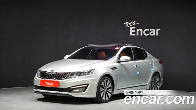 Kia K5 2011 — photo 1